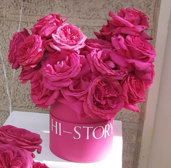pinky roses