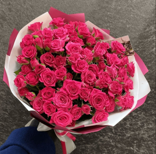spray roses