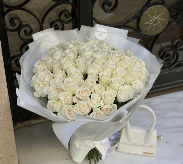 white rosas
